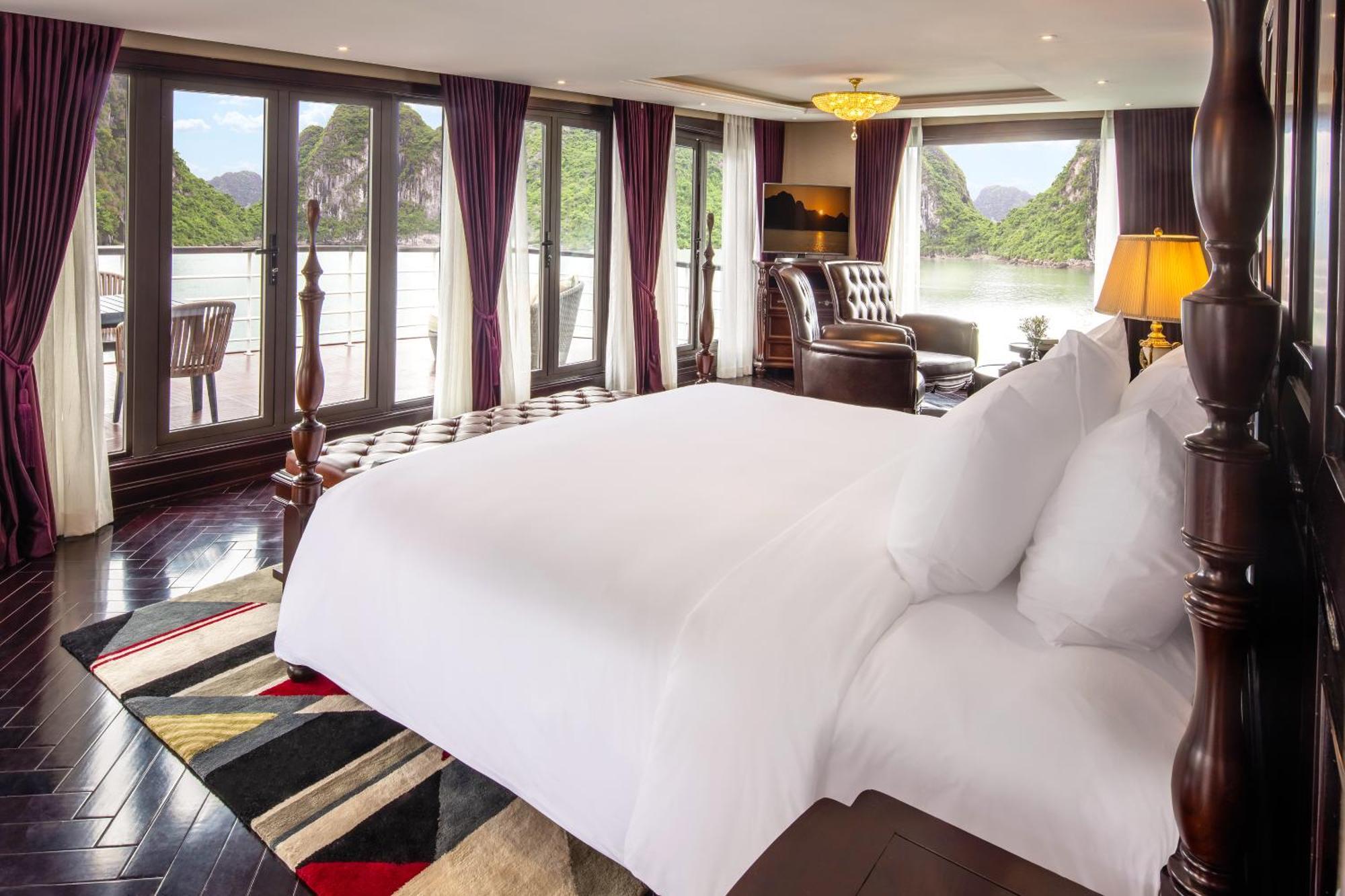 Ambassador Cruise Halong Bay Hotel Ha Long Buitenkant foto