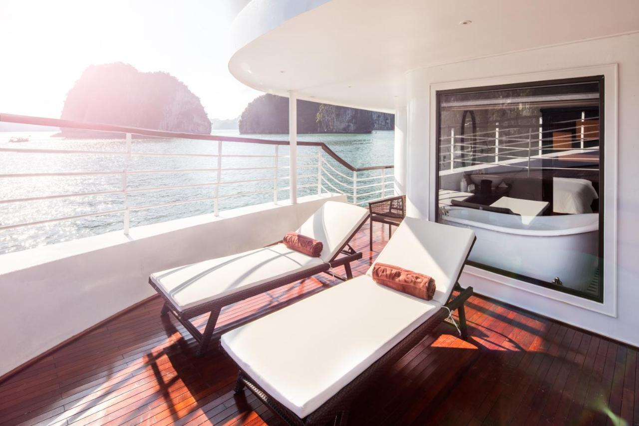 Ambassador Cruise Halong Bay Hotel Ha Long Buitenkant foto