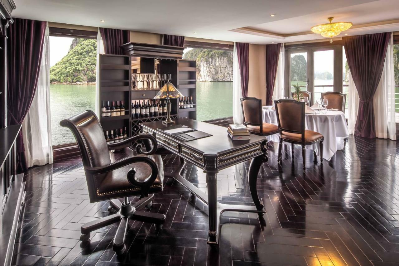 Ambassador Cruise Halong Bay Hotel Ha Long Buitenkant foto